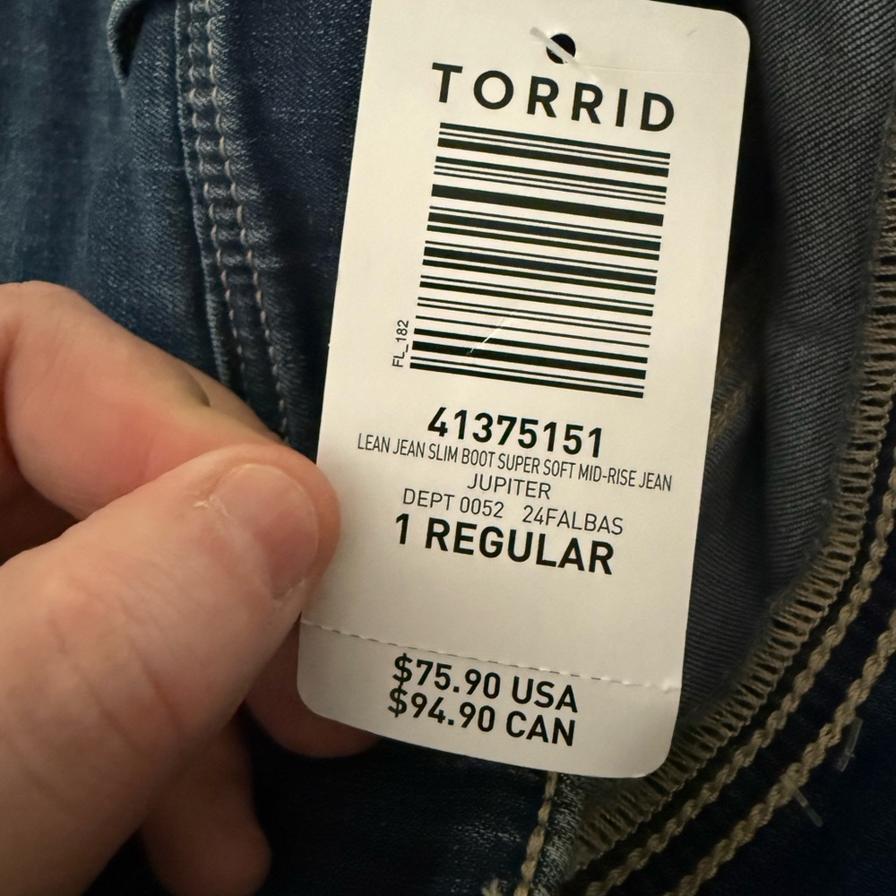 Torrid Mid-Rise Slim Boot Jeans in Blue